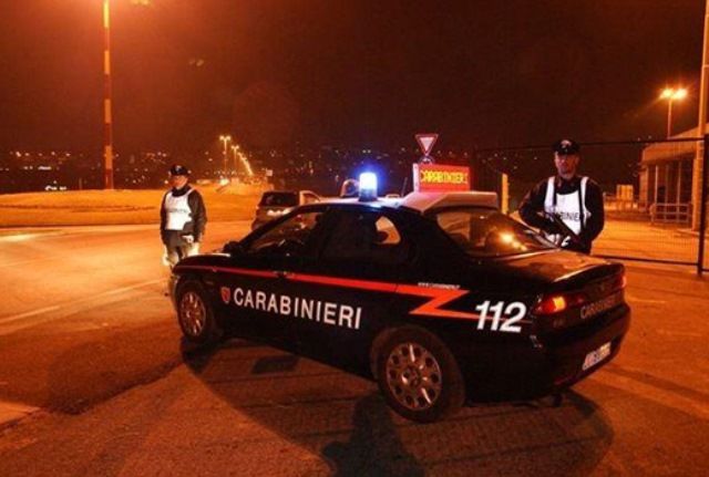 I carabinieri hanno arrestato un marocchino che non si è fermato ad un posto di blocco
