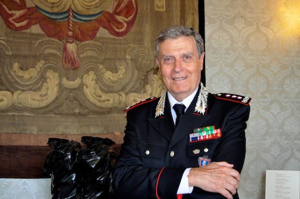 Il vice comandante generale dei Carabinieri, generale di corpo d'armata Ugo Zottin