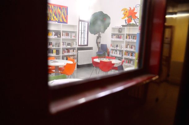 Oltre la porta blindata c'è una nuova biblioteca