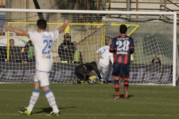 Il gol di Maccarone dell'Empoli a Crotone