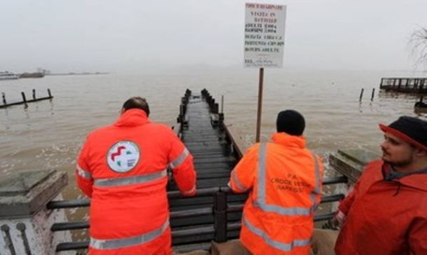 Lago di Massaciuccoli a rischio esondazione