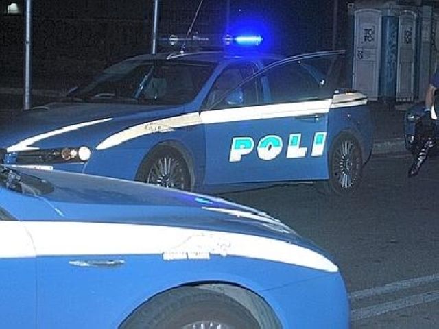 Blitz della polizia di Lucca contro le rapine in villa