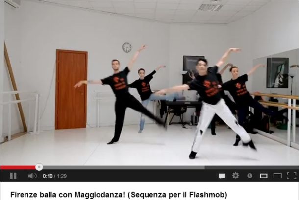 Un flashmob per difendere il Maggio