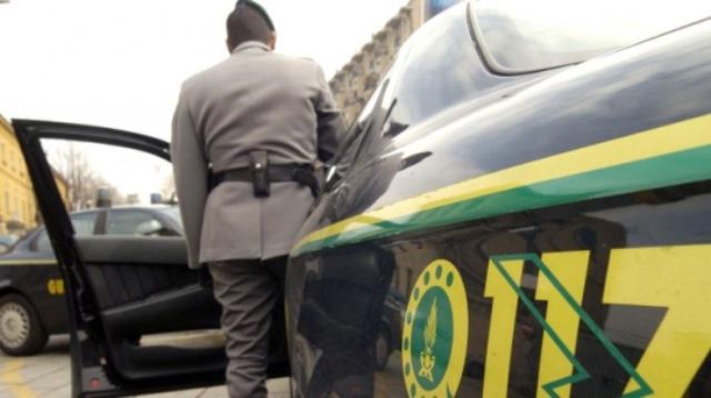 Arezzo, la Guardia di Finanza ha scoperto 130 "furbetti"