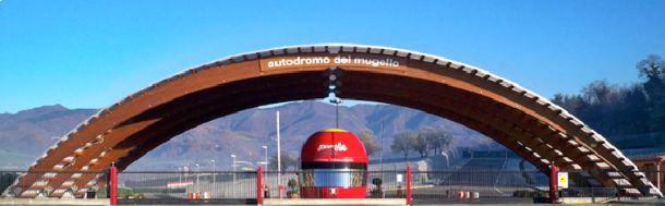L'ingresso all'autodromo del Mugello