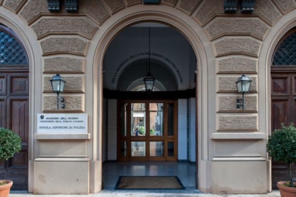 scuola_superiore_di_polizia_550-