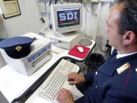 Monitoraggio della pedofilia online da parte della Polposta