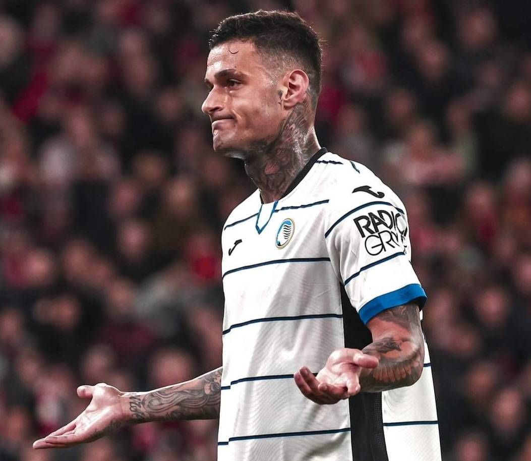 Scamacca goleador della serata a Liverpool (foto FB Atalanta Calcio)