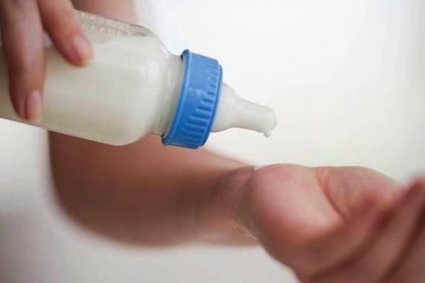 Latte in polvere Allattamento artificiale