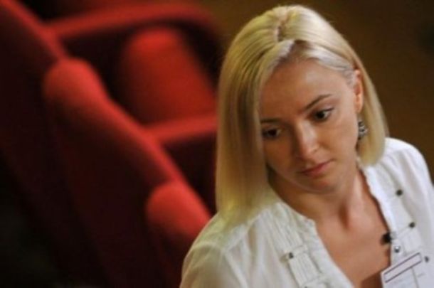 Domnica Cemortan si difende e difende Schettino