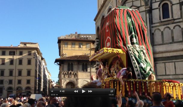 Il Festival del carro a Firenze per il Ratha Yatra 2013