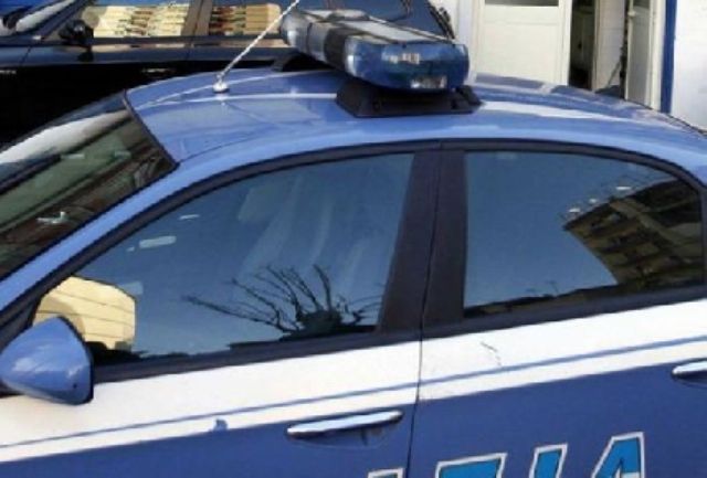 L'arresto è stato effettuato dalla Squadra Mobile di Firenze