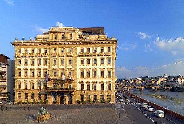 L'hotel Excelsior a Firenze dove è stato fatto il colpo