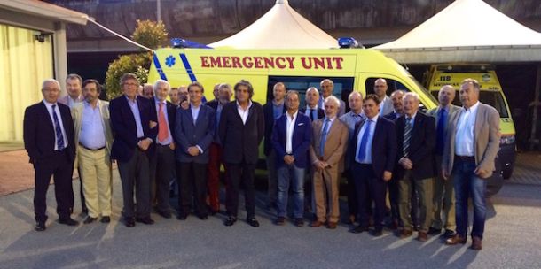 Foto ricordo della visita del prefetto Varratta alla Misericordia di Vaglia