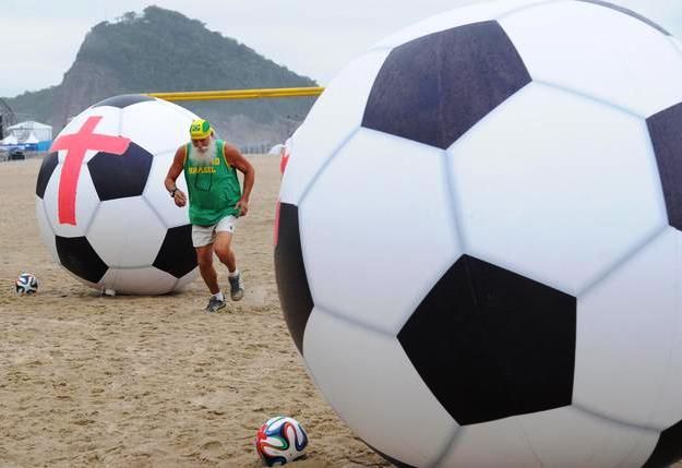 Brasile, palloni celebrativi del Mondiale