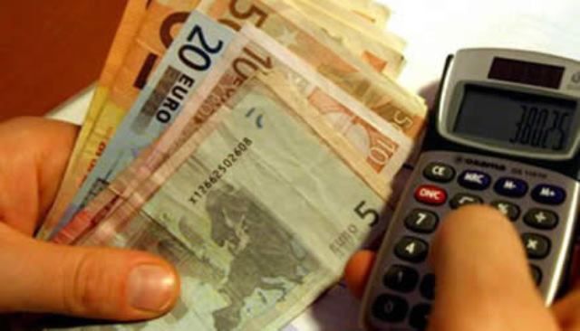 Calcolatrice alla mano, fuori i soldi per Imu e Tasi