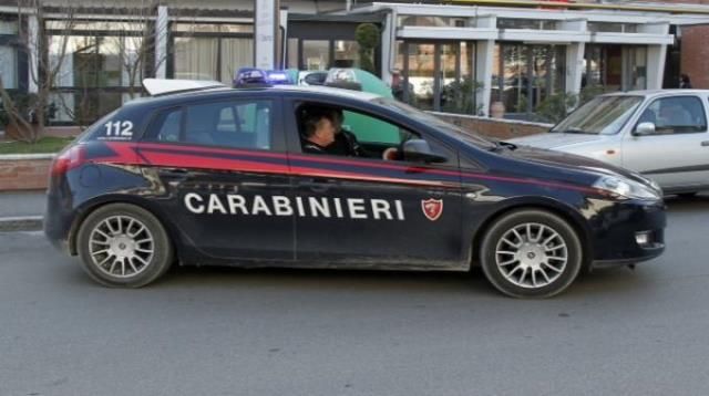 Arresti domiciliari per l'anziano che ha soffocato la moglie