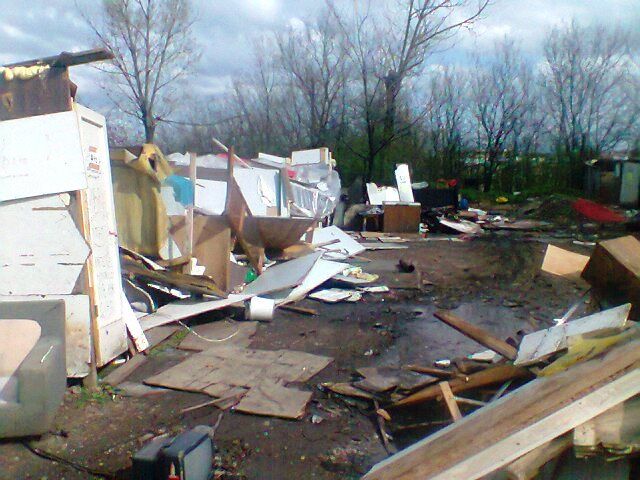 Baracche di abusivi nel fiorentino