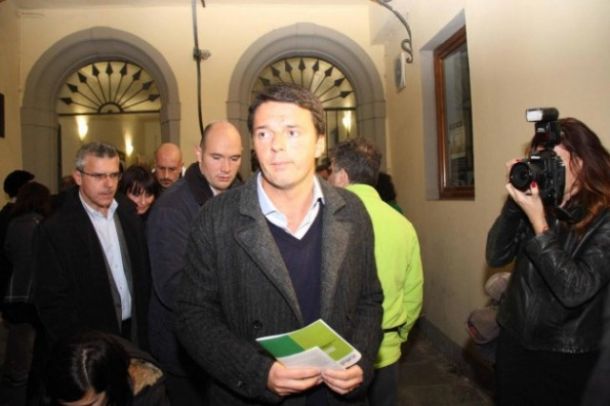 atteo Renzi, nuova stoccata alla classe politica