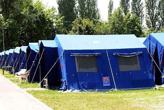 Vivono in tende gli sfollati della Lunigiana e Garfagnana