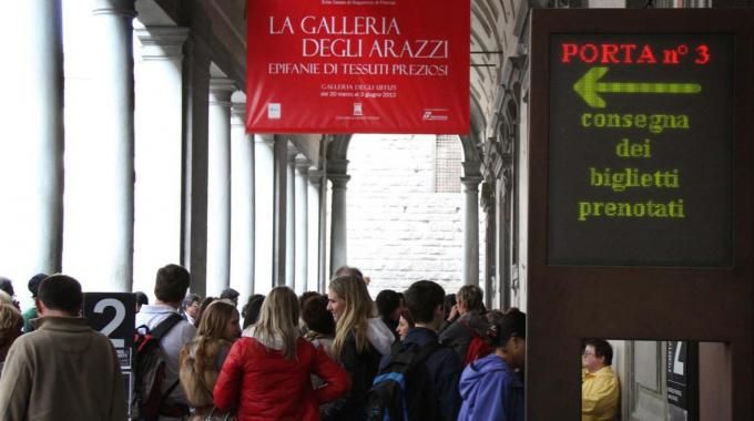 Boom dei turisti in coda agli Uffizi nei primi due mesi del 2013