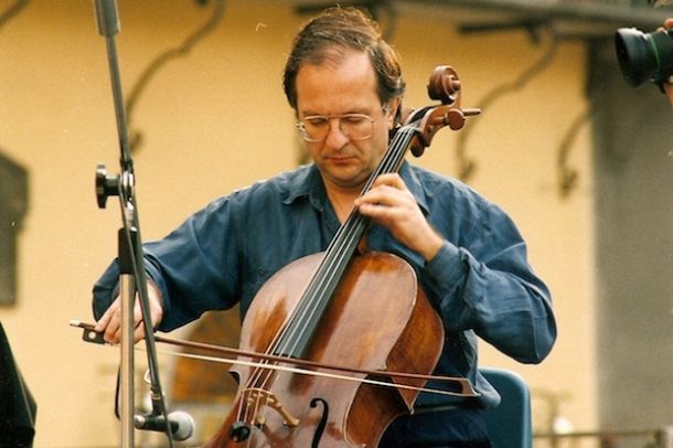 Il violoncellsta George Georgescu
