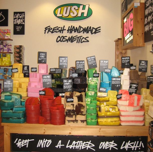 Apre Lush ai Gigli: domani l'inaugurazione