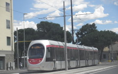 A metà aprile partiranno le linee 2 e 3 della tramvia (autore:User:Gf9)