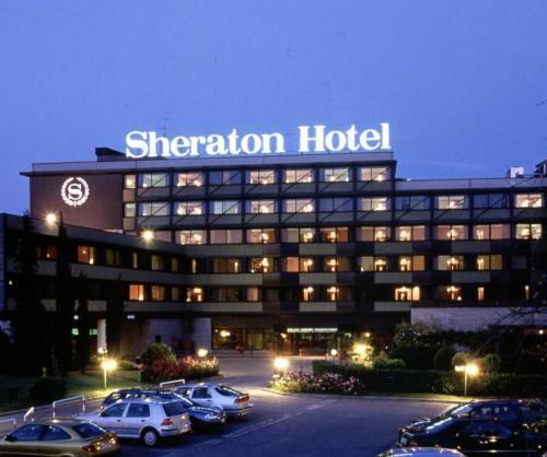 Scioperano i lavoratori dello Sheraton di Firenze