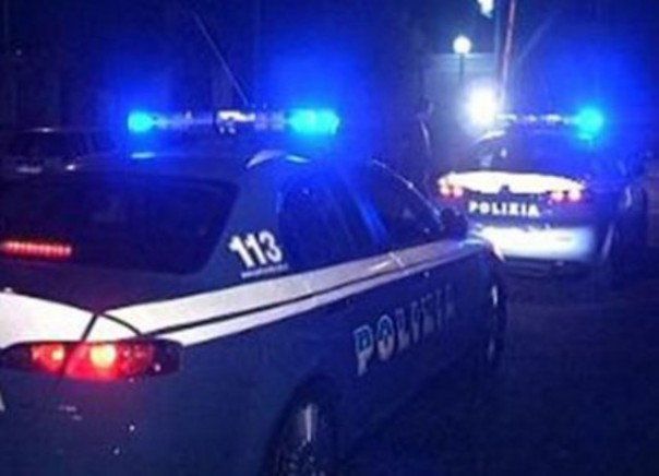 Controlli notturni della Polizia a Firenze