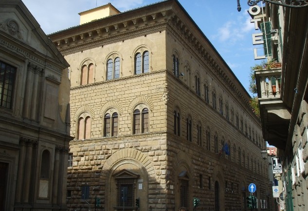 Il palazzo della Prefettura di Firenze