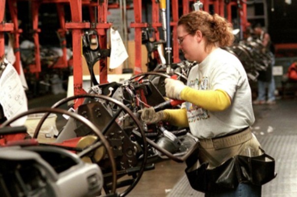 Economia toscana, timidi segnali di ripresa in una situazione grave