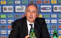 Giancarlo Abete, presidente Figc, a Coverciano