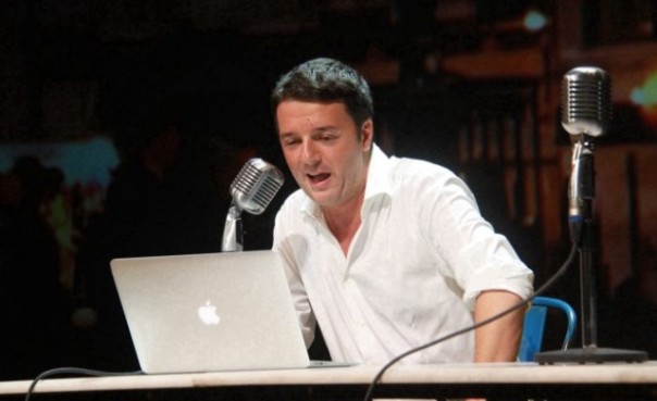 Renzi alla Leopolda, da qui ha lanciato le sfide alla segreteria Pd e alla premiership del Paese