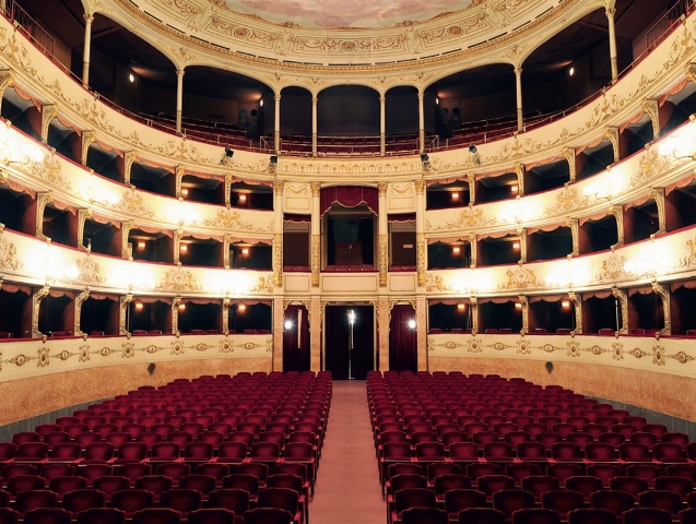 La stagione 2013-24 del Teatro della Pergola propone 18 spettacoli