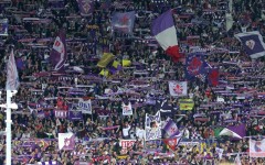 Tifosi allo stadio Franchi di Firenze