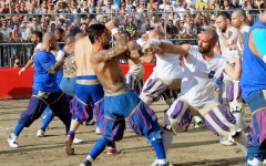 L'avvio scoppiettante fra Bianchi e Azzurri (foto Umberto Visintini)