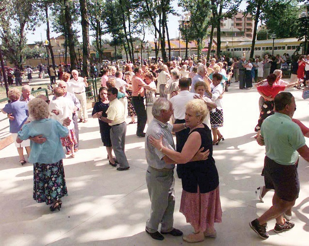 italia paese longevo 834 anni speranza di vita alla nascita pi249 8 gli uomini pi249 65 le donne ecco perch233 da Firenzepost.it italia paese longevo 834 anni speranza di vita alla nascita pi249 8 gli uomini pi249 65 le donne ecco perch233