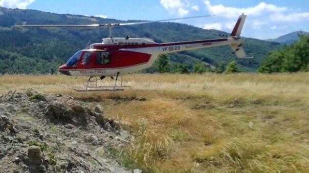 L'elicottero Drago 23 dei Vigili del Fuoco di Arezzo ha partecipato alle ricerche