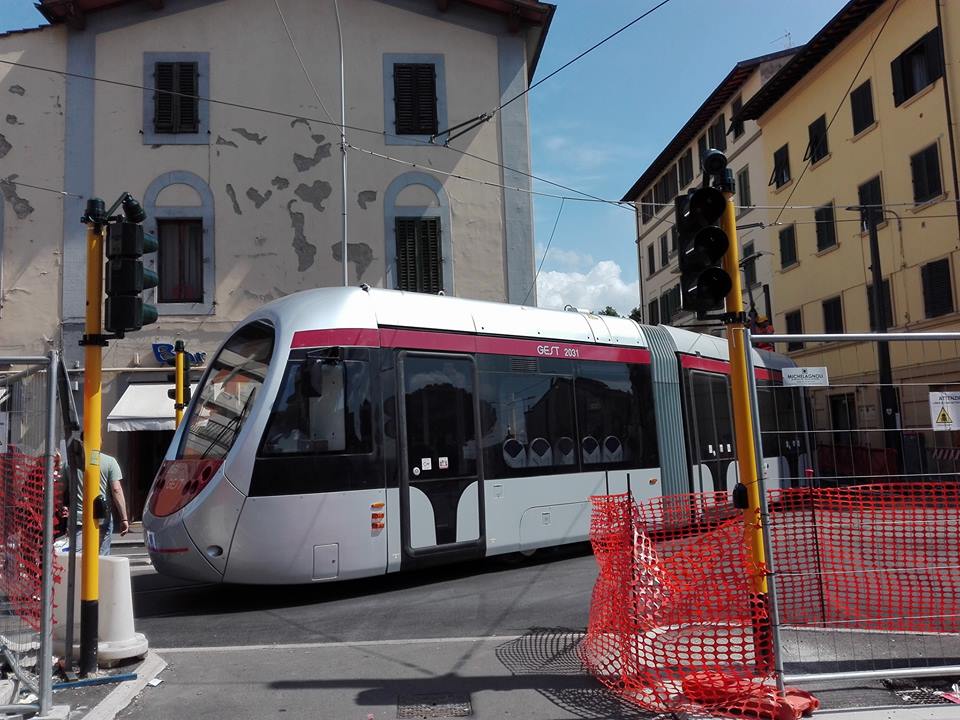 Cade La Linea Durante Le Conversazioni