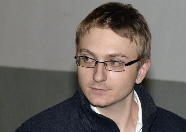 Omicidio Chiara da .com Omicidio Chiara Poggi Alberto Stasi ottiene la semilibertà Potrà stare fuori da carcere non solo per lavorare