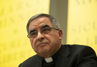 Conclave Becciu da .com Conclave Becciu vuol partecipare Se ammesso i cardinali elettori del nuovo Papa sarebbero 136