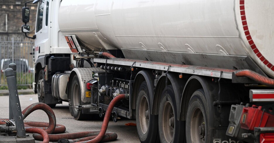 extraprofitti societ224 energetiche italia e 4 paesi ue chiedono nuova tassa da Firenzepost.it extraprofitti societ224 energetiche italia e 4 paesi ue chiedono nuova tassa