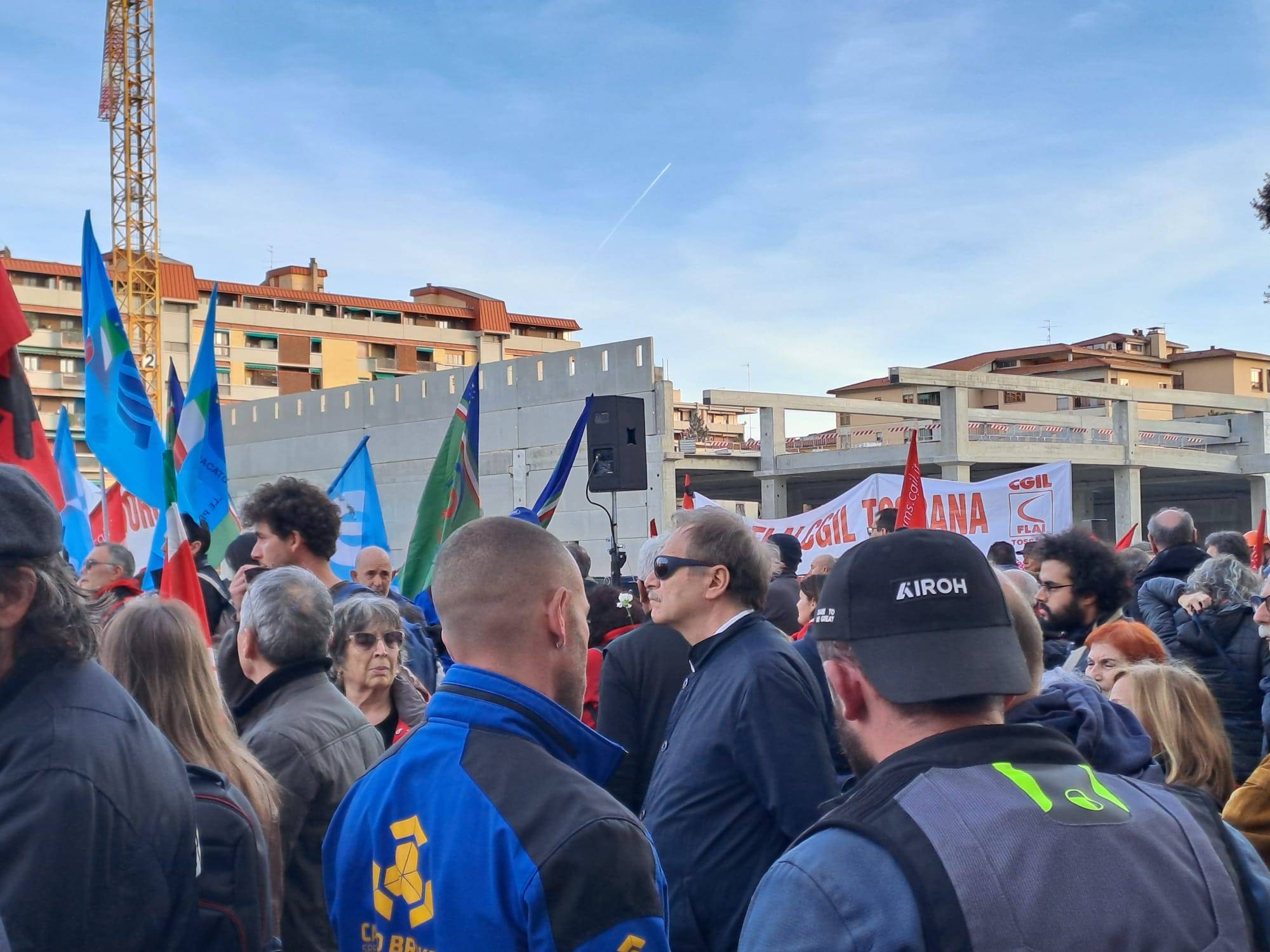 Firenze, crollo di via Mariti: manifestazione dei sindacati di base il primo maggio