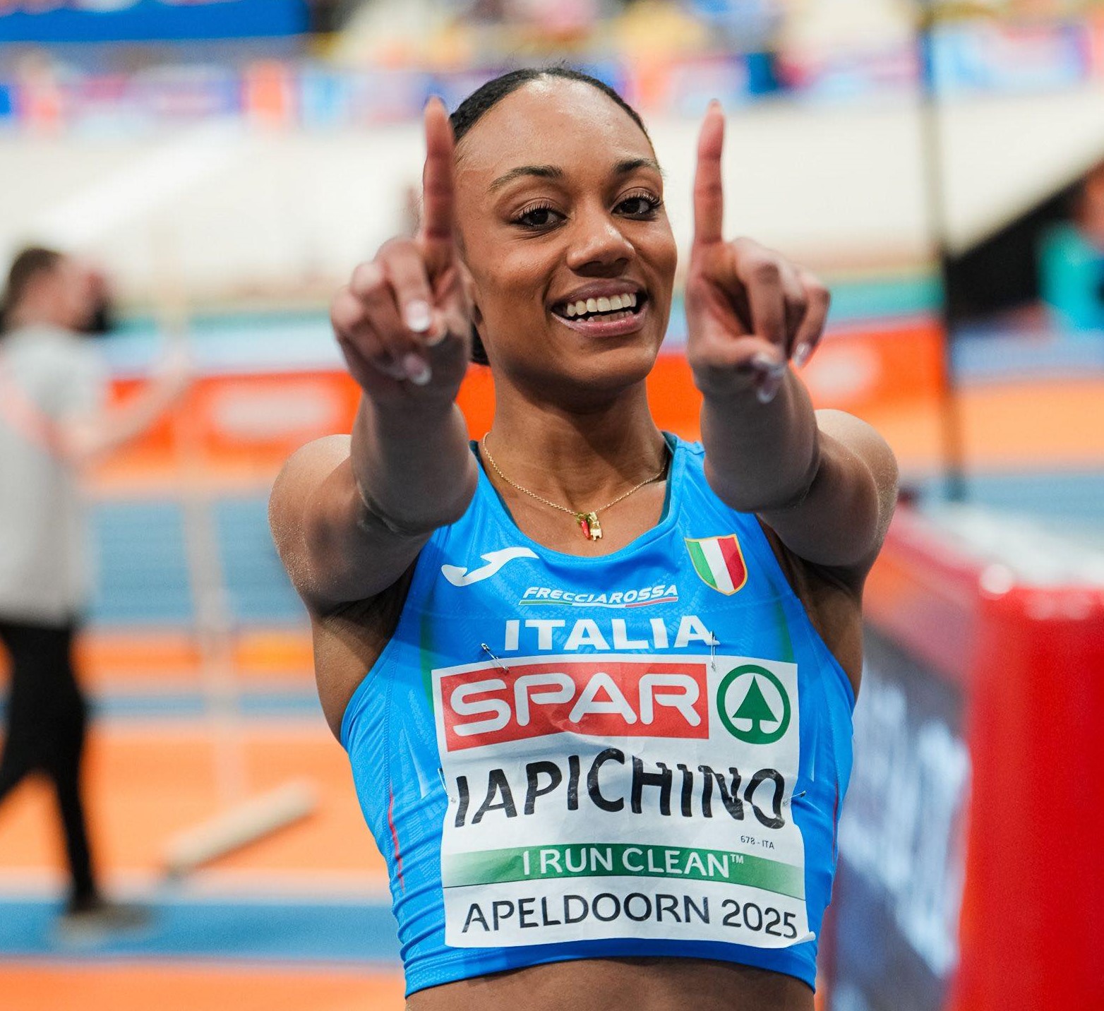 Larissa Iapichino da .com Larissa Iapichino oro nel salto in lungo agli europei indoor in Olanda