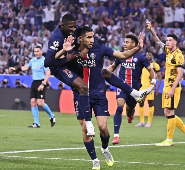 Hakimi esulta dopo il vantaggio dell'1-0 contro l'Inter (foto Instagram PSG)