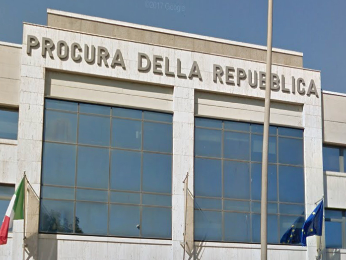 Prato, aggressioni seriali: 20enne che terrorizzava le donne ricoverato in una Rems Prato, aggressioni seriali: 20enne che terrorizzava le donne ricoverato in una Rems