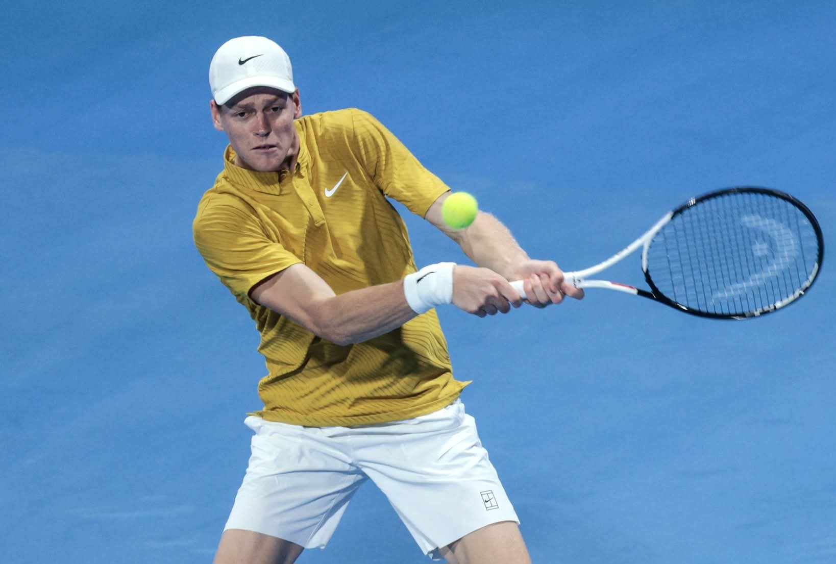 Tennis, Atp Doha: Sinner eliminato ai quarti da Mensik