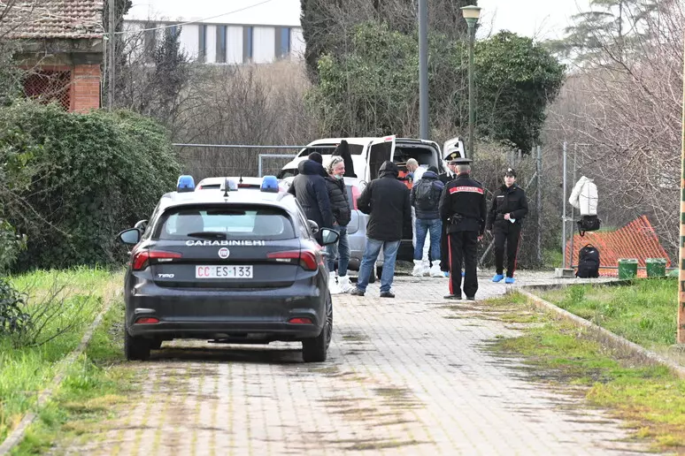 donna decapitata a scandicci l8217uomo fermato 232 un 30enne senza fissa dimora si indaga sul movente da Firenzepost.it donna decapitata a scandicci l8217uomo fermato 232 un 30enne senza fissa dimora si indaga sul movente