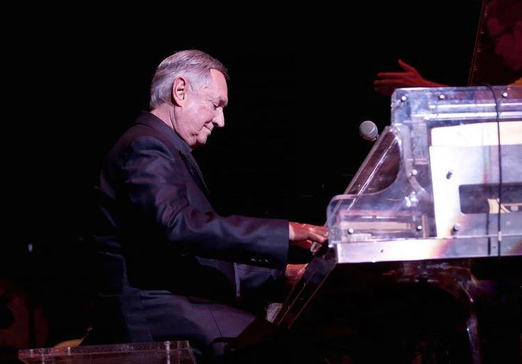 È morto Neil Sedaka: leggenda del pop americano, autore del successo “Oh Carol”